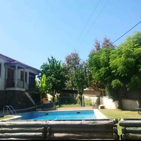 Moradia Do Paco - Piscina Privada Дом отдыха *