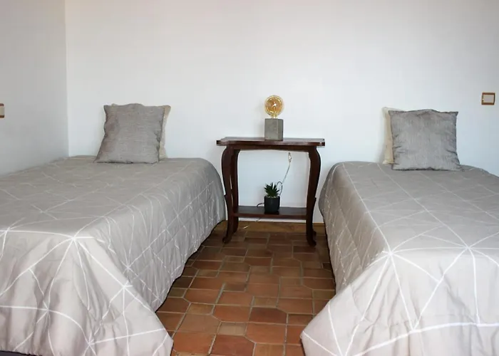 Дом отдыха Moradia Do Paco - Piscina Privada Arco de Baulhe